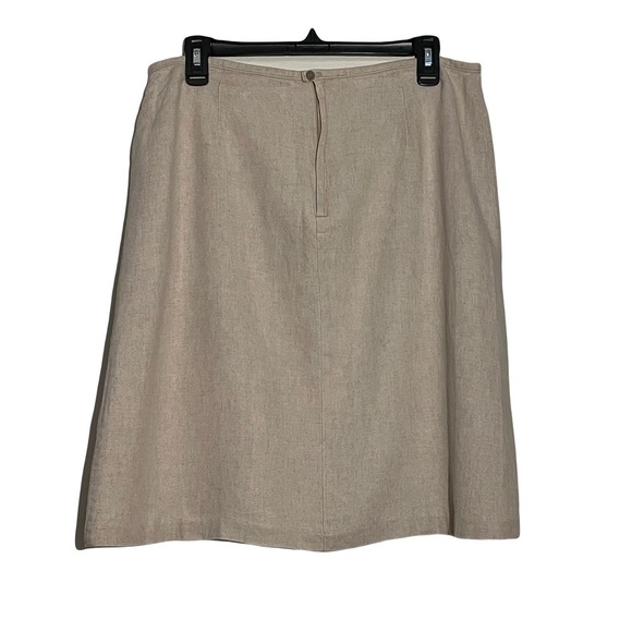 Dockers Recode Elegant Tan Women's Skirt knee length size 12 - Picture 2 of 7